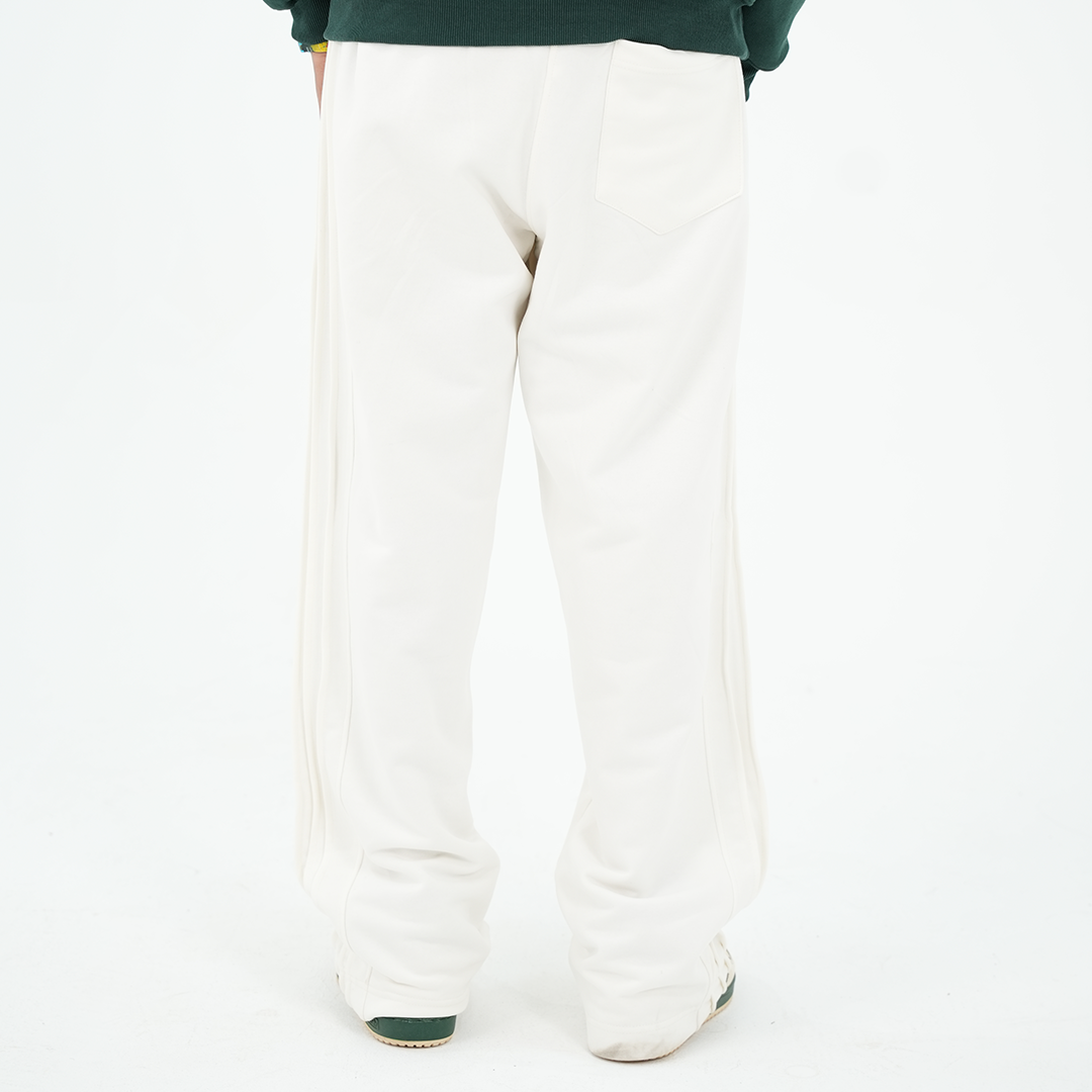 White sweat pants